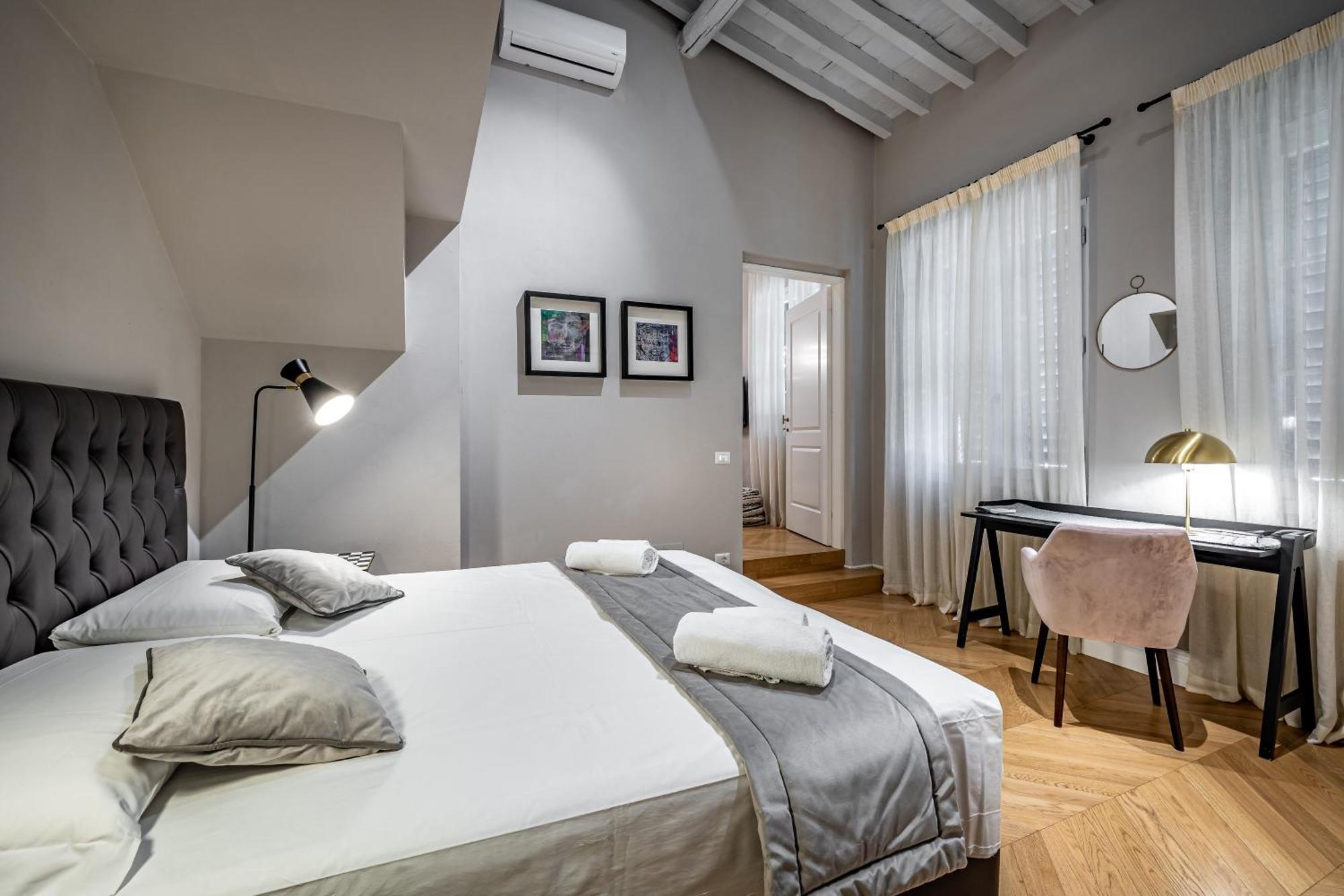 Hs4U Ricasoli Luxury Apartment Near Duomo N.1 Firenze Eksteriør bilde